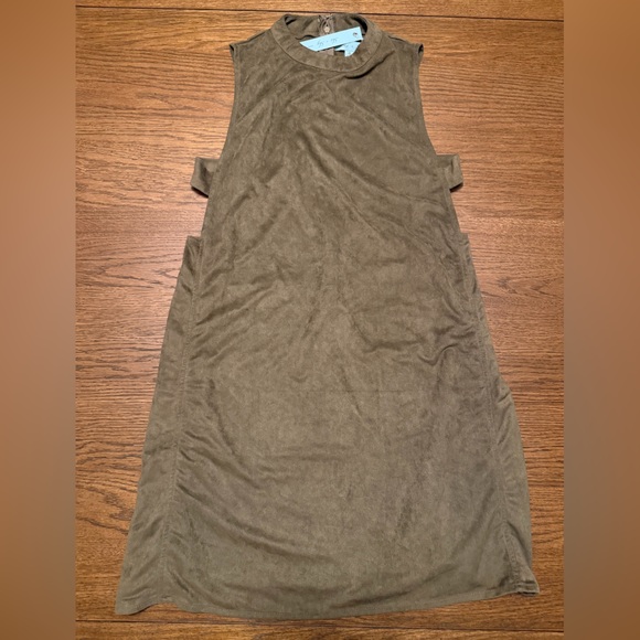 She + Sky Dresses & Skirts - NWT She + Sky Olive Green Sleeveless Short Dress with Cut Outs Size Small